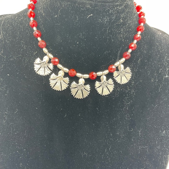 “VINTAGE GINGKO LEAF NECKLACE” Silver with Brown Faceted “Jet” Beads. - Picture 2 of 15